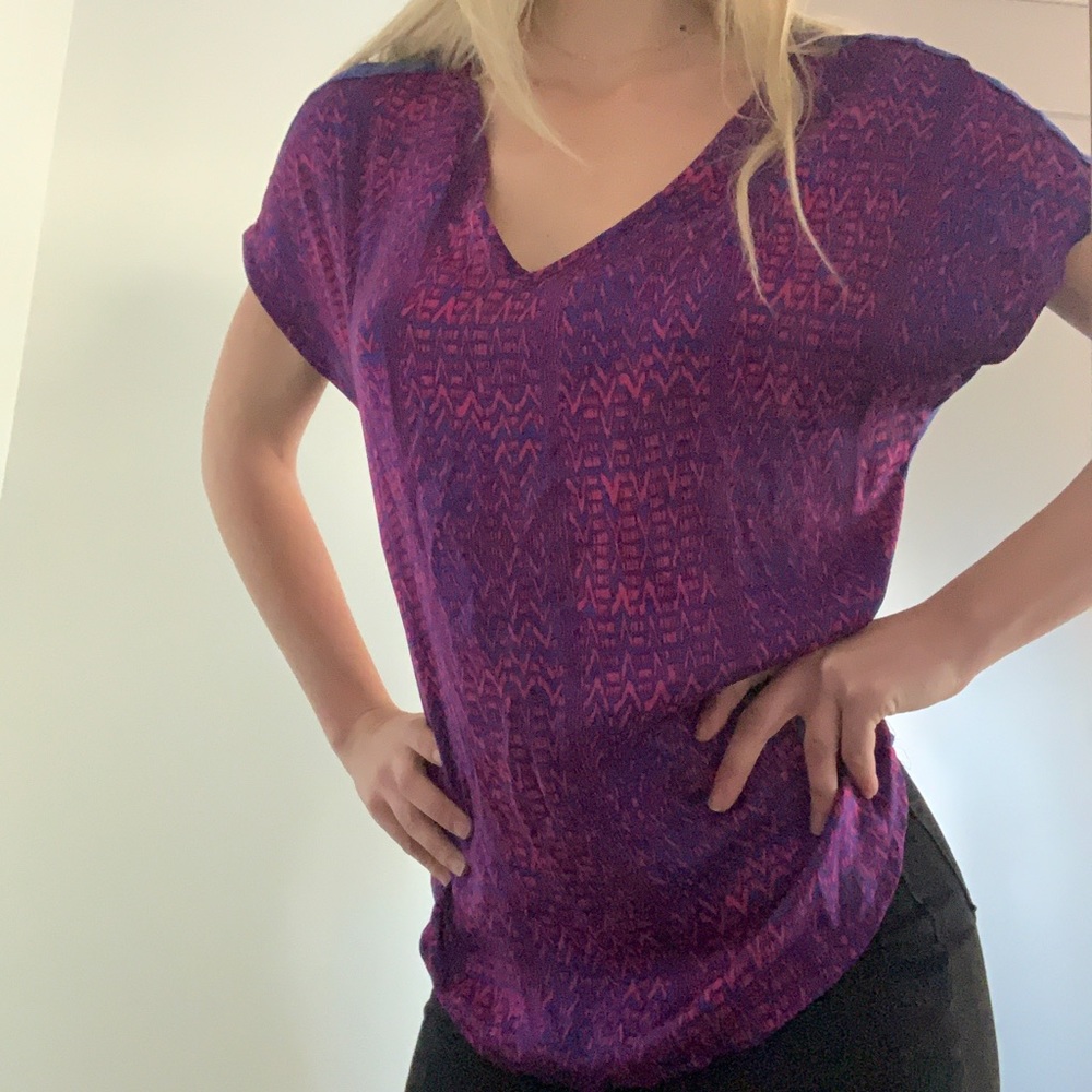 Aztec Print Top - Picture 2 of 7